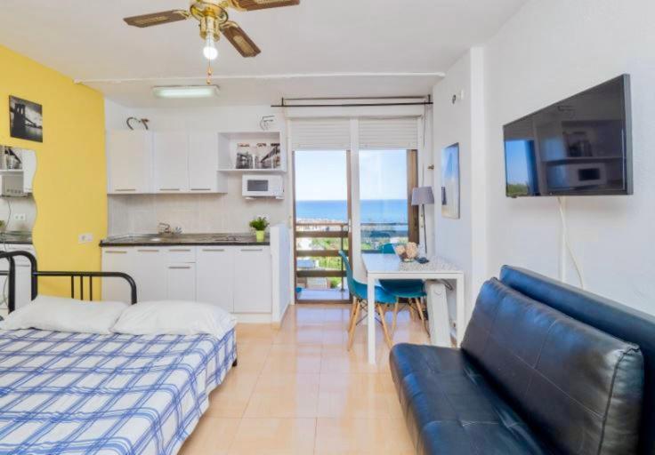 Апартаменты Sea View Studio Бенальмадена Экстерьер фото